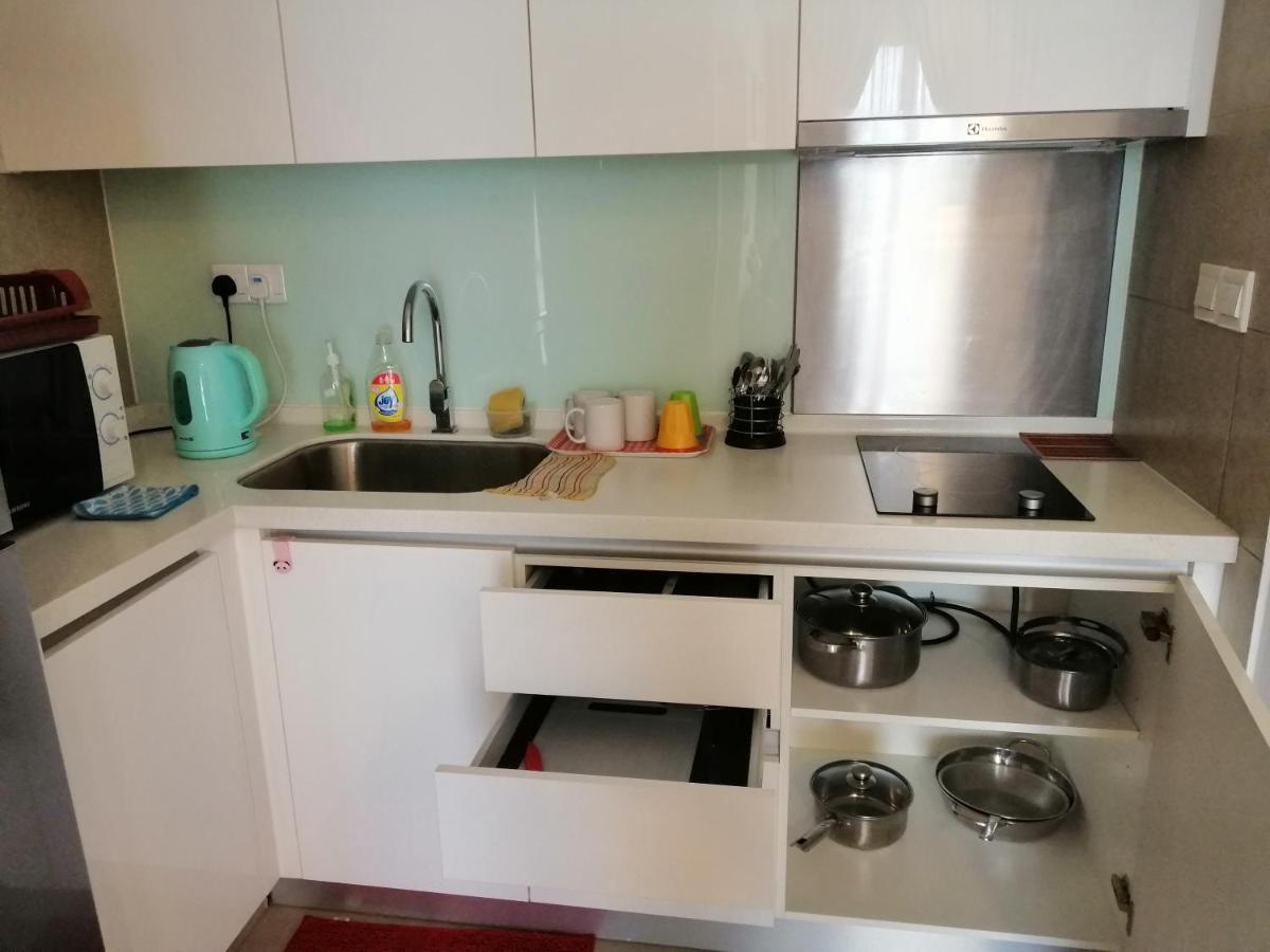 Afiniti Residence At Legoland Medini Нусаджая Екстериор снимка